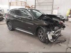 WBXHT3C32G5E48003 2016 BMW X1