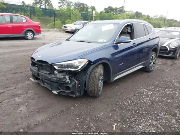 WBXHT3C32G5E48485 2016 BMW X1 - Image 2
