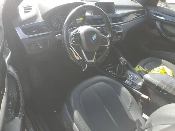 WBXHT3C32G5E49989 2016 BMW X1 - Image 8