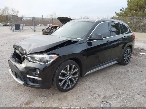 WBXHT3C32G5E50043 2016 BMW X1 - Image 2