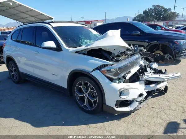 WBXHT3C32G5E51855 2016 BMW X1 - Image 1
