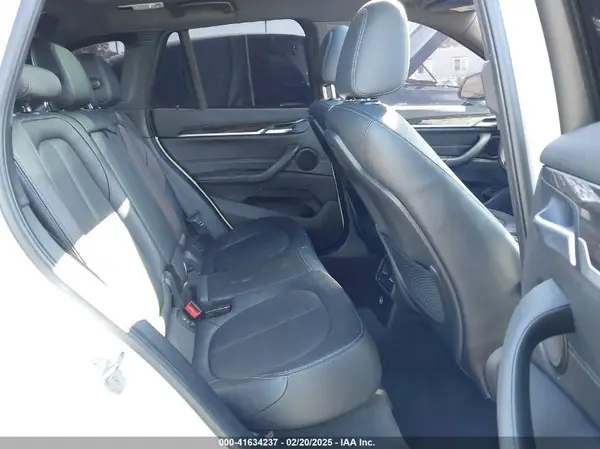 WBXHT3C32G5E51855 2016 BMW X1 - Image 8