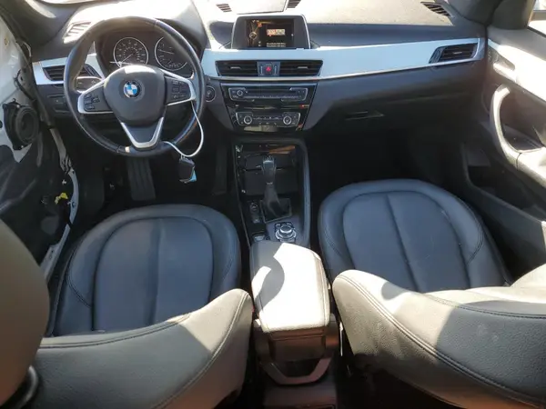 WBXHT3C32G5E52052 2016 BMW X1 - Image 8