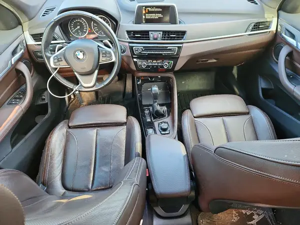 WBXHT3C32G5E53881 2016 BMW X1 - Image 8