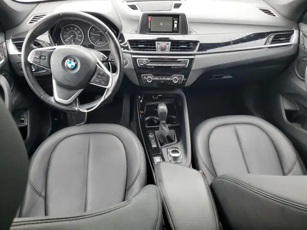 WBXHT3C32G5E54870 2016 BMW X1 - Image 8