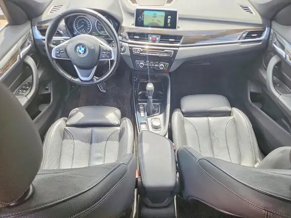 WBXHT3C32G5E56747 2016 BMW X1 - Image 8