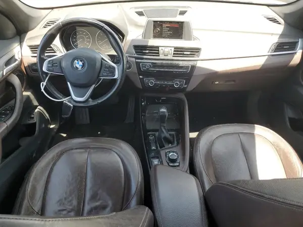 WBXHT3C32G5F63569 2016 BMW X1 - Image 8