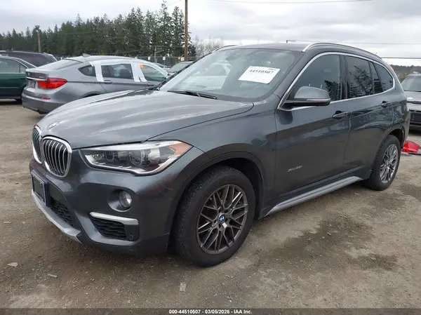 WBXHT3C32G5F64107 2016 BMW X1 - Image 2
