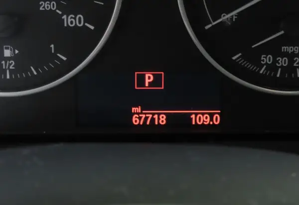 WBXHT3C32G5F64656 2016 BMW X1 - Image 8