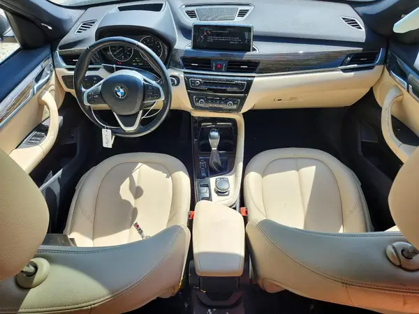 WBXHT3C32GP882133 2016 BMW X1 - Image 8