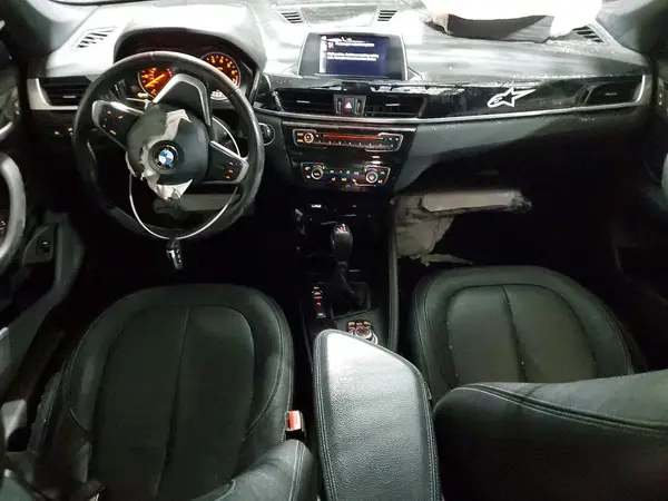 WBXHT3C32GP884450 2016 BMW X1 - Image 8