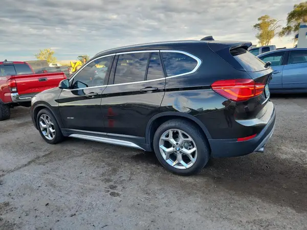 WBXHT3C32GP886943 2016 BMW X1 - Image 2