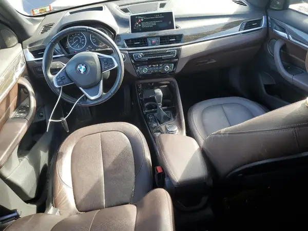 WBXHT3C32GP887168 2016 BMW X1 - Image 8