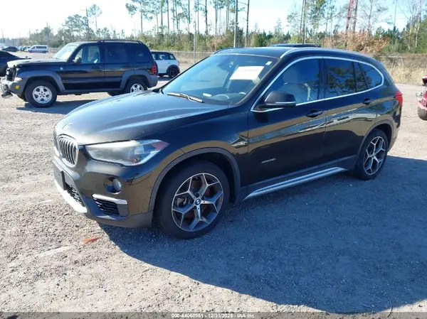 WBXHT3C32GP887249 2016 BMW X1 - Image 2