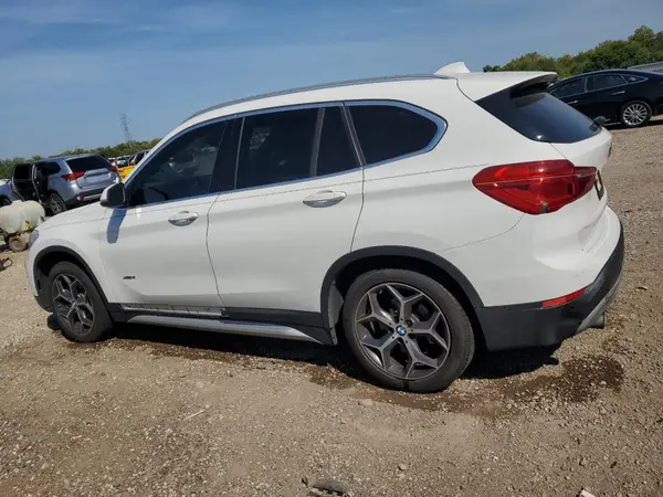 WBXHT3C32GP888367 2016 BMW X1 - Image 2