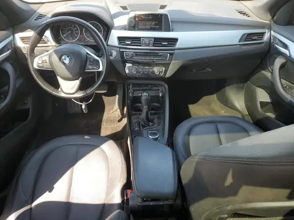 WBXHT3C32GP888367 2016 BMW X1 - Image 8