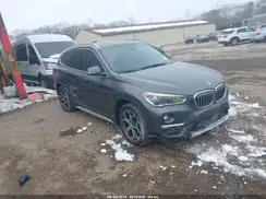 WBXHT3C32GP889888 2016 BMW X1