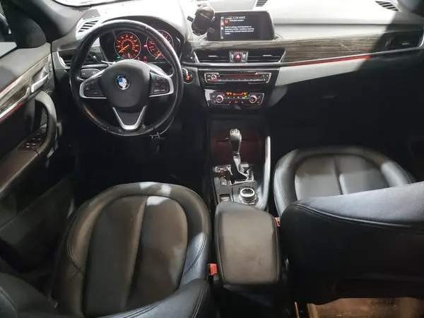 WBXHT3C32H5F71253 2017 BMW X1 - Image 8