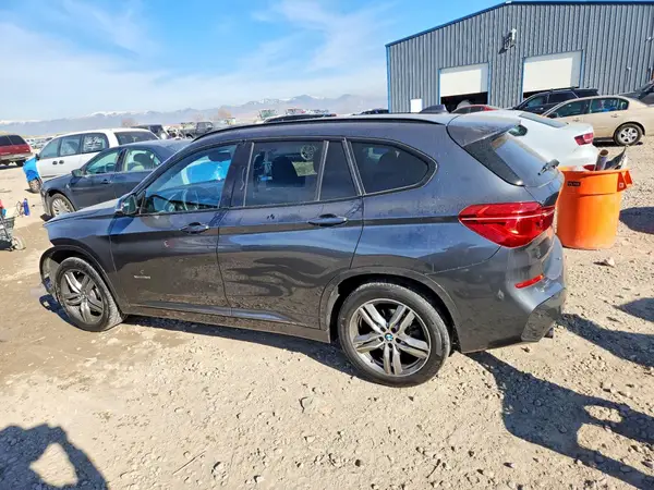 WBXHT3C32H5F71365 2017 BMW X1 - Image 2