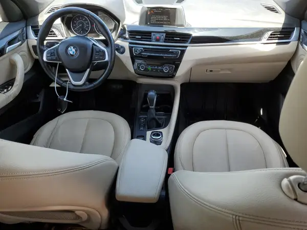 WBXHT3C32H5F71530 2017 BMW X1 - Image 8