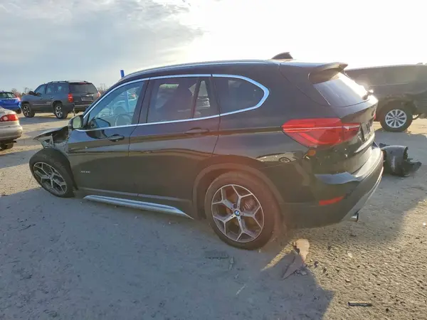 WBXHT3C32H5F72192 2017 BMW X1 - Image 2