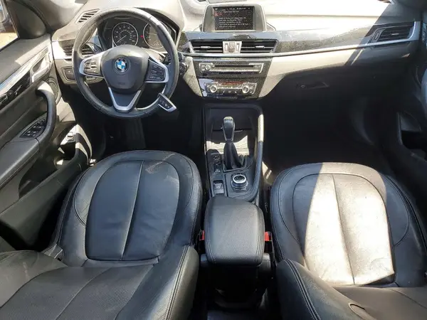 WBXHT3C32H5F72788 2017 BMW X1 - Image 8