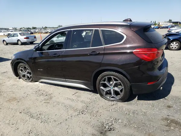 WBXHT3C32H5F73536 2017 BMW X1 - Image 2