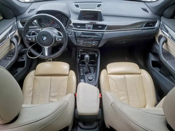 WBXHT3C32H5F73875 2017 BMW X1 - Image 8