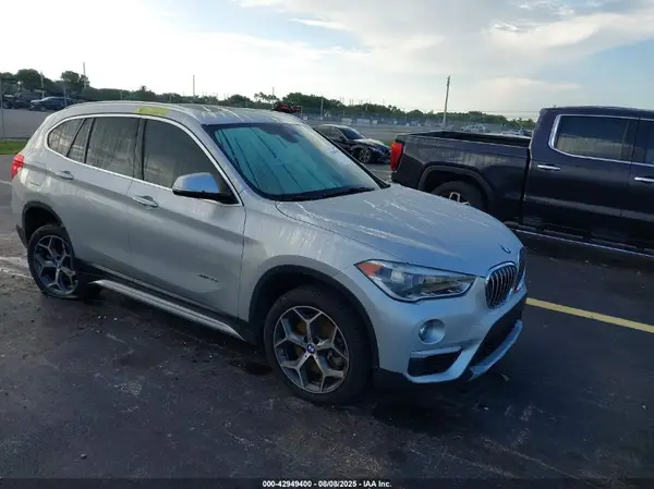 WBXHT3C32H5F74203 2017 BMW X1 - Image 1