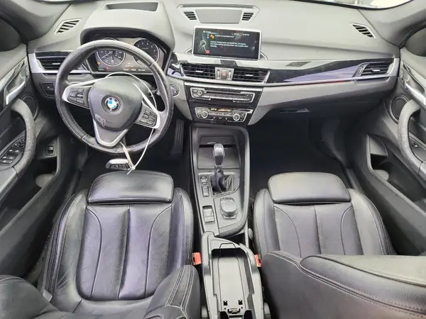 WBXHT3C32H5F74315 2017 BMW X1 - Image 8