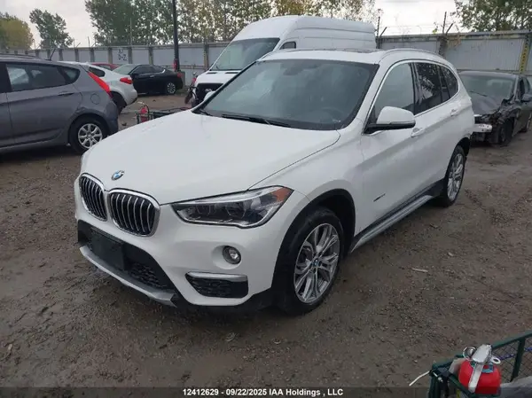 WBXHT3C32H5F78896 2017 BMW X1 - Image 2
