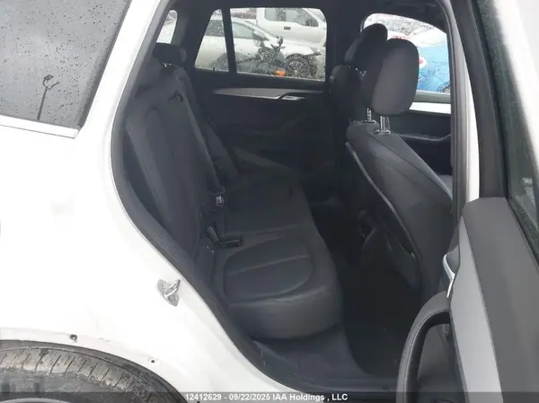 WBXHT3C32H5F78896 2017 BMW X1 - Image 8
