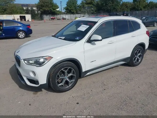WBXHT3C32H5F80843 2017 BMW X1 - Image 2