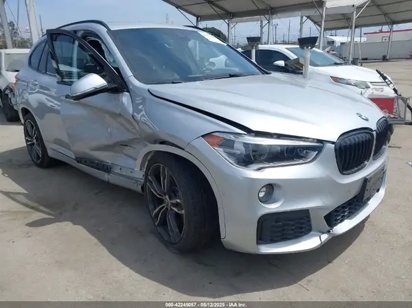 WBXHT3C32H5F82687 2017 BMW X1 - Image 1