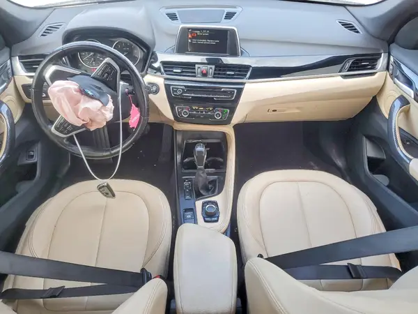 WBXHT3C32H5F83385 2017 BMW X1 - Image 8