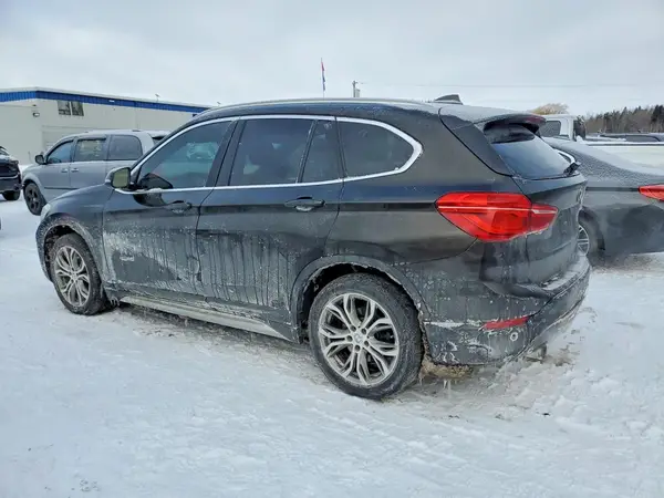 WBXHT3C32H5F84665 2017 BMW X1 - Image 2