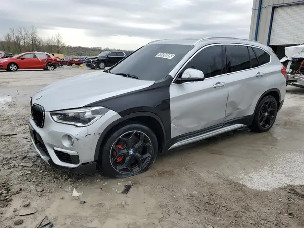 WBXHT3C32J3H30676 2018 BMW X1 - Image 1