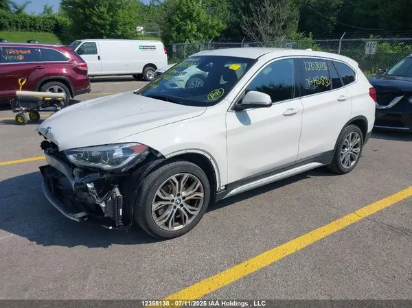 WBXHT3C32J3H31830 2018 BMW X1 - Image 2