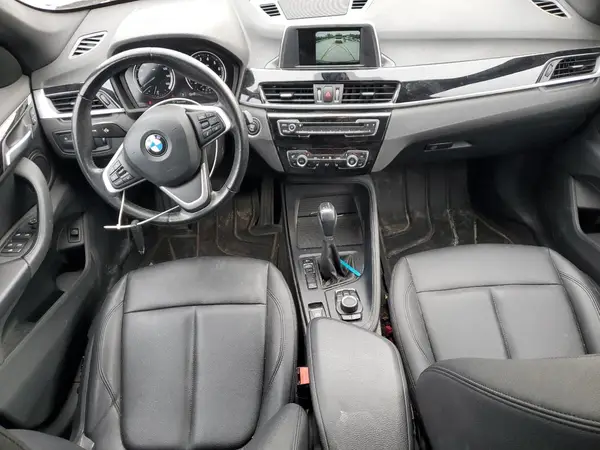 WBXHT3C32J3H32329 2018 BMW X1 - Image 8