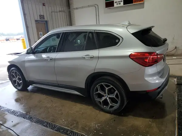 WBXHT3C32J3H32606 2018 BMW X1 - Image 2