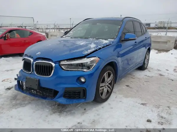 WBXHT3C32J3H33562 2018 BMW X1 - Image 2