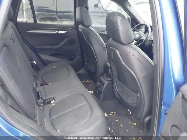WBXHT3C32J3H33562 2018 BMW X1 - Image 8