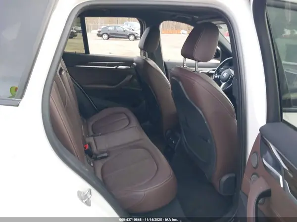 WBXHT3C32J5F88317 2018 BMW X1 - Image 8