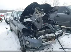 WBXHT3C32J5F88723 2018 BMW X1
