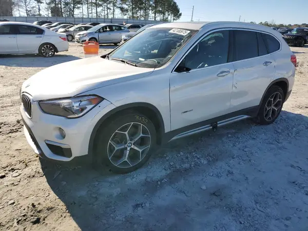 WBXHT3C32J5F88818 2018 BMW X1 - Image 1