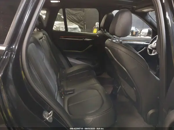 WBXHT3C32J5F89421 2018 BMW X1 - Image 8