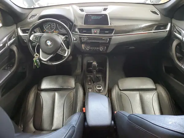 WBXHT3C32J5F89449 2018 BMW X1 - Image 8