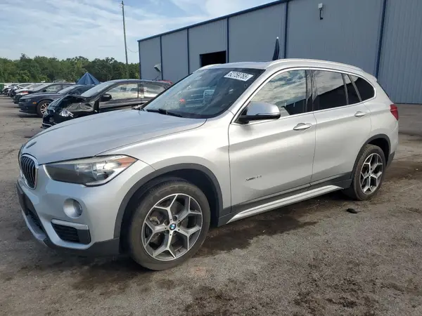 WBXHT3C32J5F90553 2018 BMW X1 - Image 1