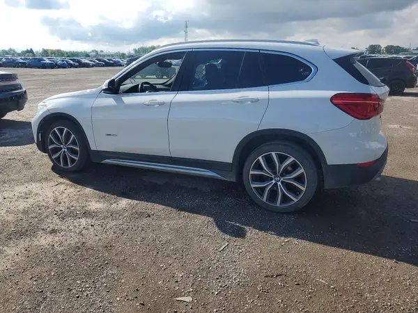 WBXHT3C32J5F92285 2018 BMW X1 - Image 2