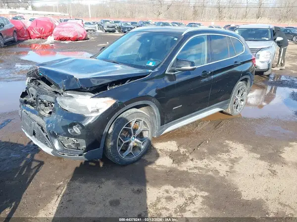 WBXHT3C32J5K21866 2018 BMW X1 - Image 2